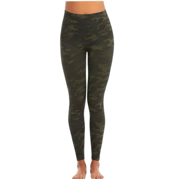 SPANX Look At Me Now Seamless Leggings Green Camo‎ Size Med - Picture 3 of 8